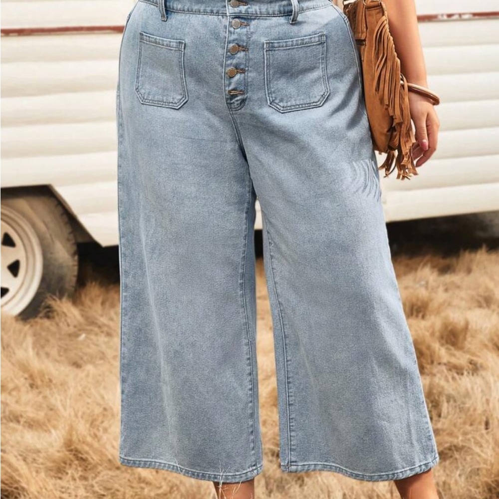 Capris